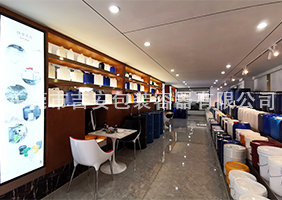 恒盛注册一楼小口塑料桶展区 恒盛注册一楼小口塑料桶展区