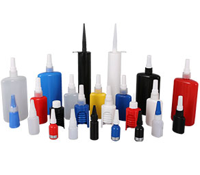 尖嘴瓶适用行业广泛，多用于胶水包装、眼药水包装、食品调料包装，因其尖嘴特点，具备方便滴胶，操作时流量可控可调，使用方便。